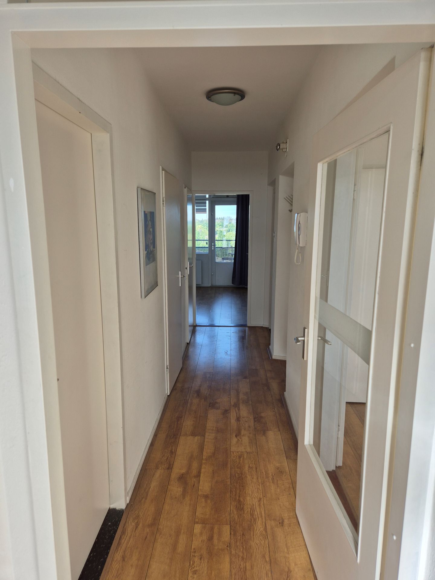 Foto 10 van Nederlandplein 40