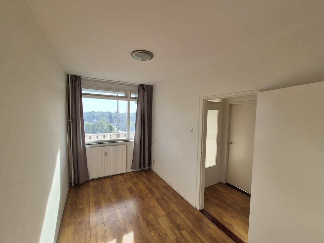 Foto 23 van Nederlandplein 40