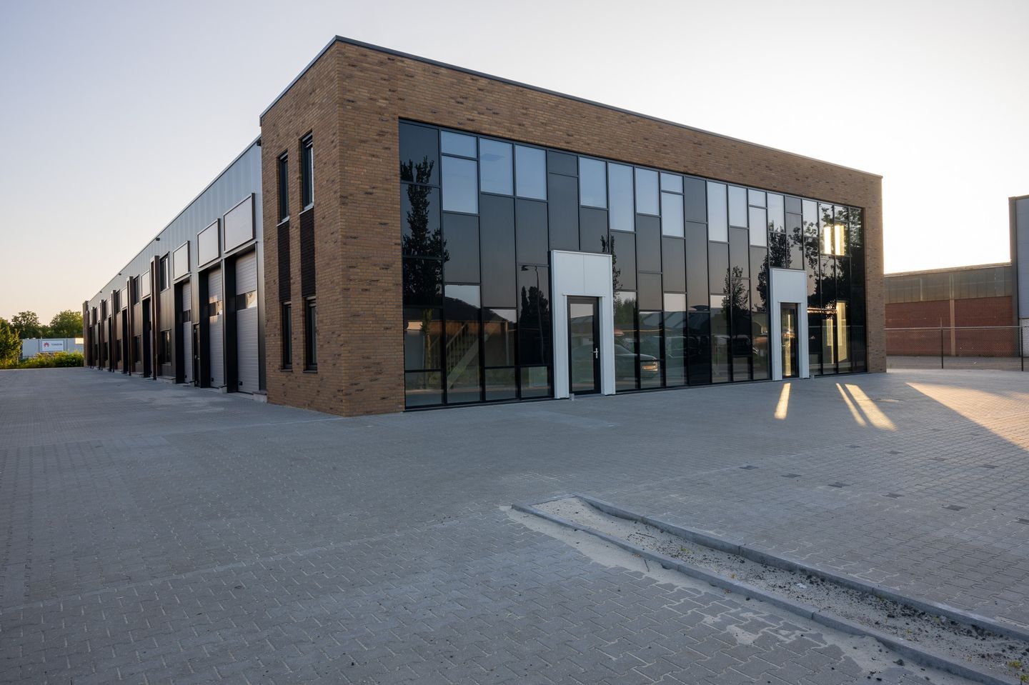 Bekijk foto 2 van Binnenhaven 37-19