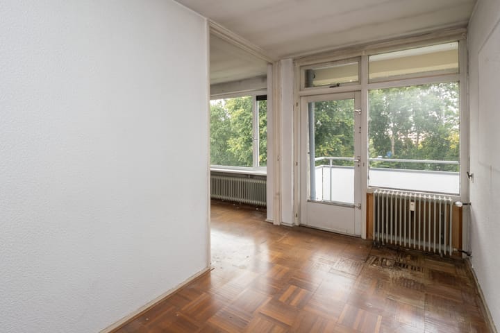 Foto 6 van Van der Helmstraat 313