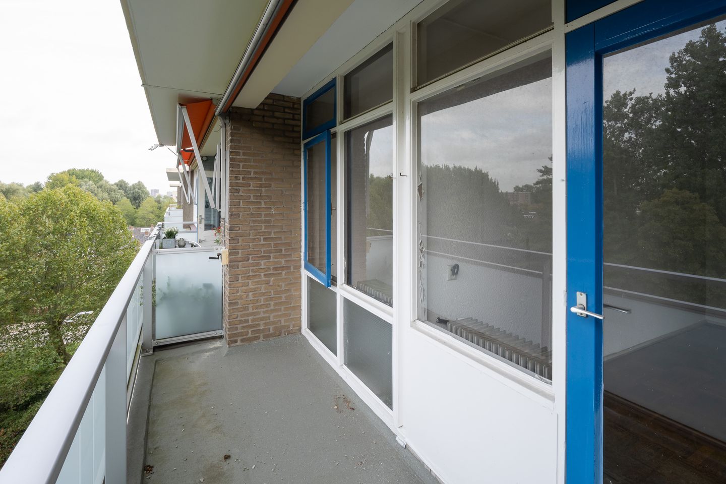 Foto 10 van Van der Helmstraat 313