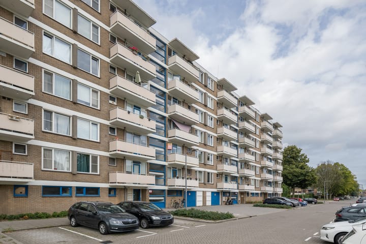 Foto 20 van Van der Helmstraat 313