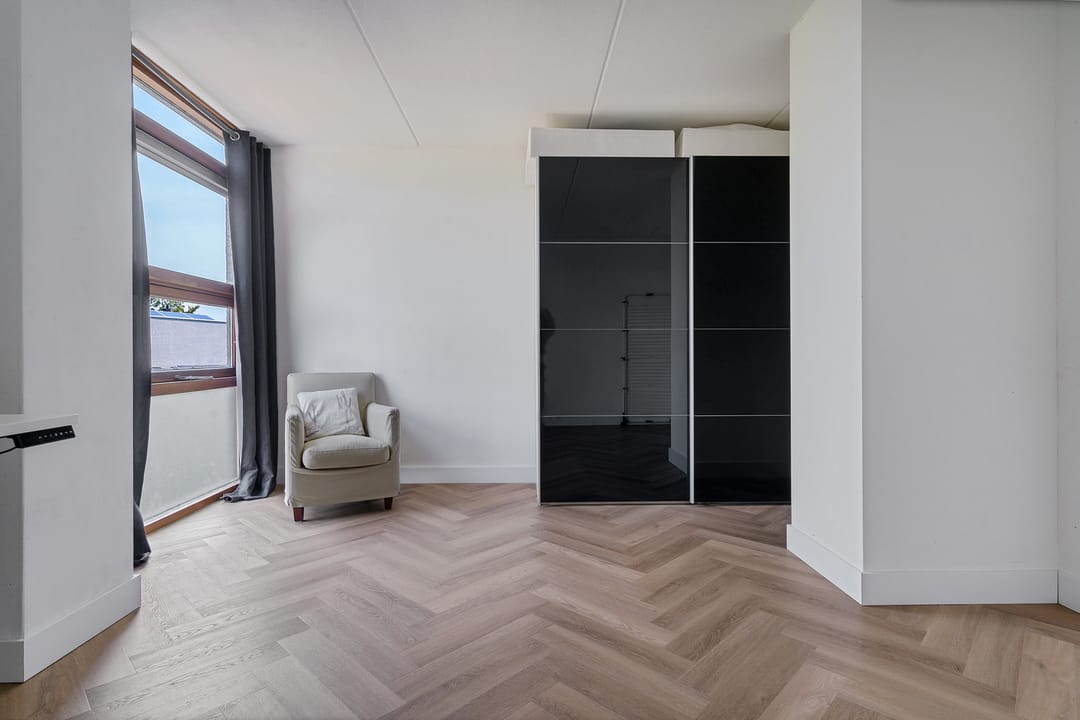 Photo 41 of Simone de Beauvoirlaan 43