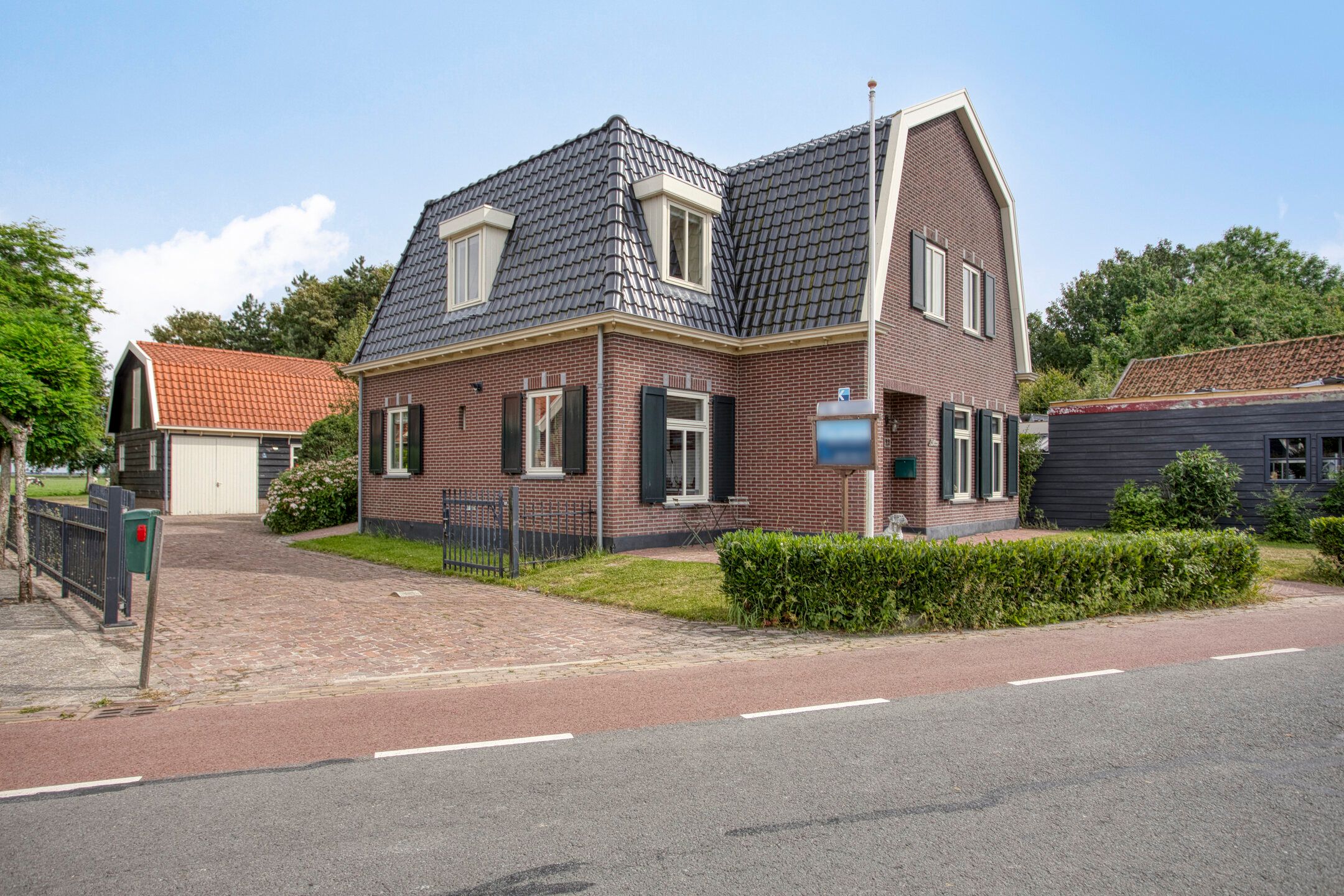 Photo 36 of Schoolstraat 22