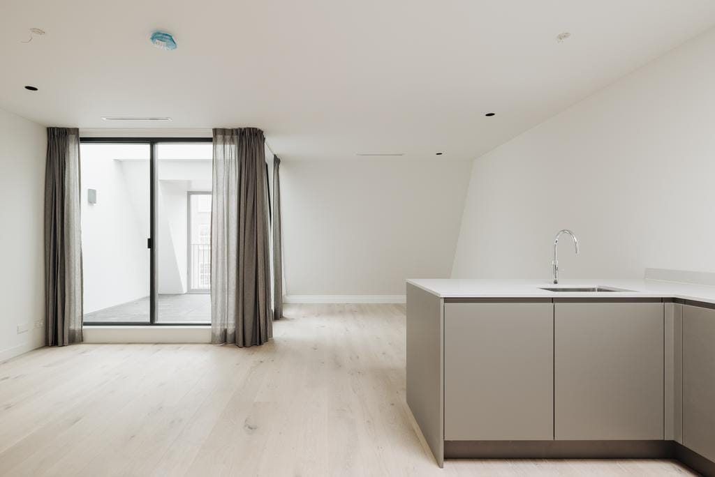 Photo 2 of Reguliersdwarsstraat 98-E