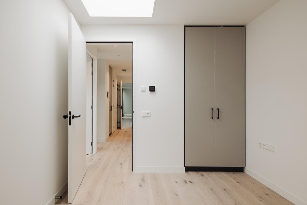 Photo 10 of Reguliersdwarsstraat 98-E