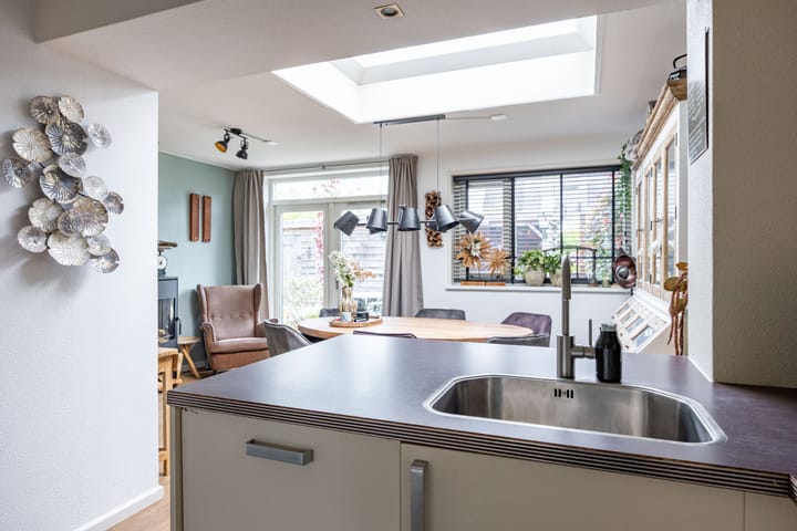 Photo 20 of Merel 15