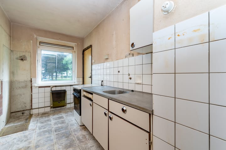 Photo 11 of Lekstraat 257