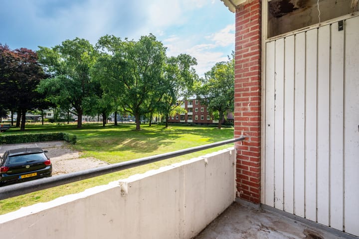 Photo 14 of Lekstraat 257