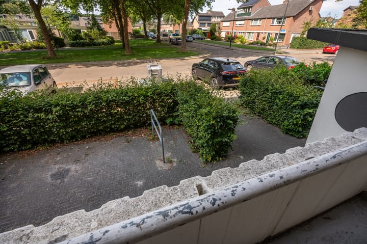 Photo 17 of Lekstraat 257