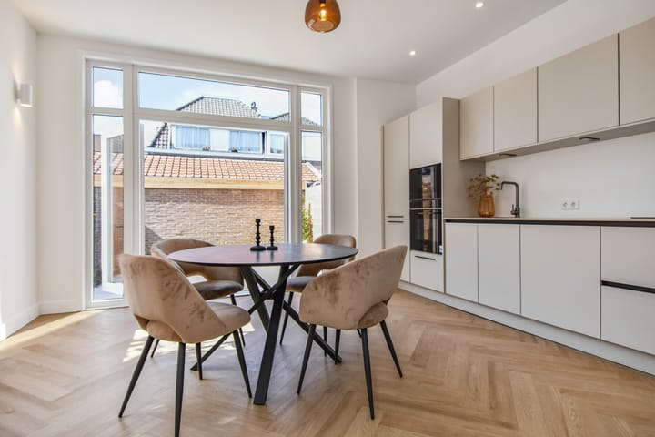 Foto 3 van Oranjelust 4