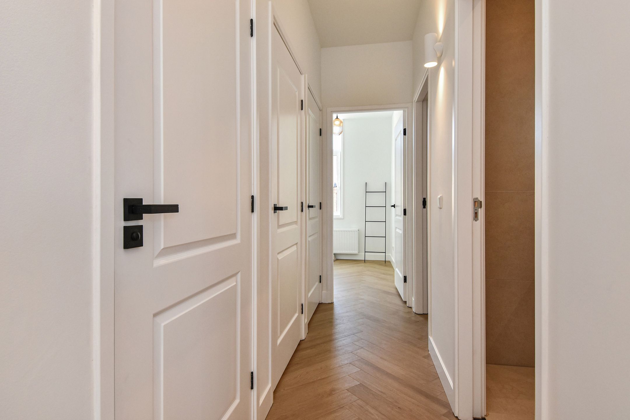 Photo 6 of Oranjelust 4