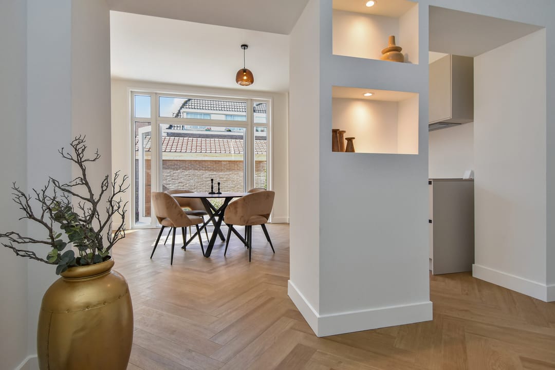 Photo 8 of Oranjelust 4