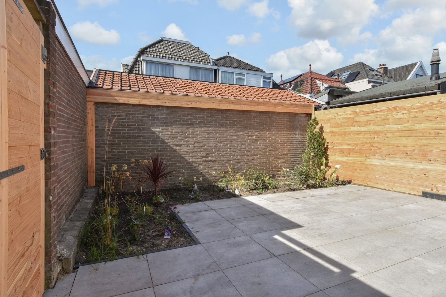 Photo 20 of Oranjelust 4