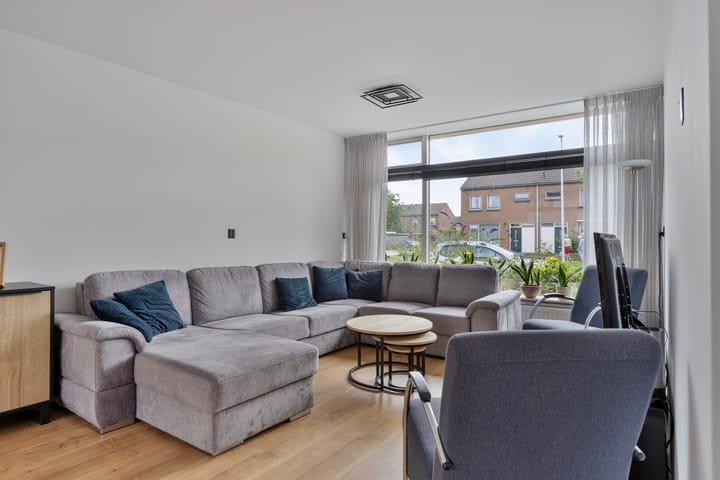 Foto 6 van Leeghwaterstraat 39