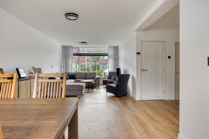 Foto 9 van Leeghwaterstraat 39