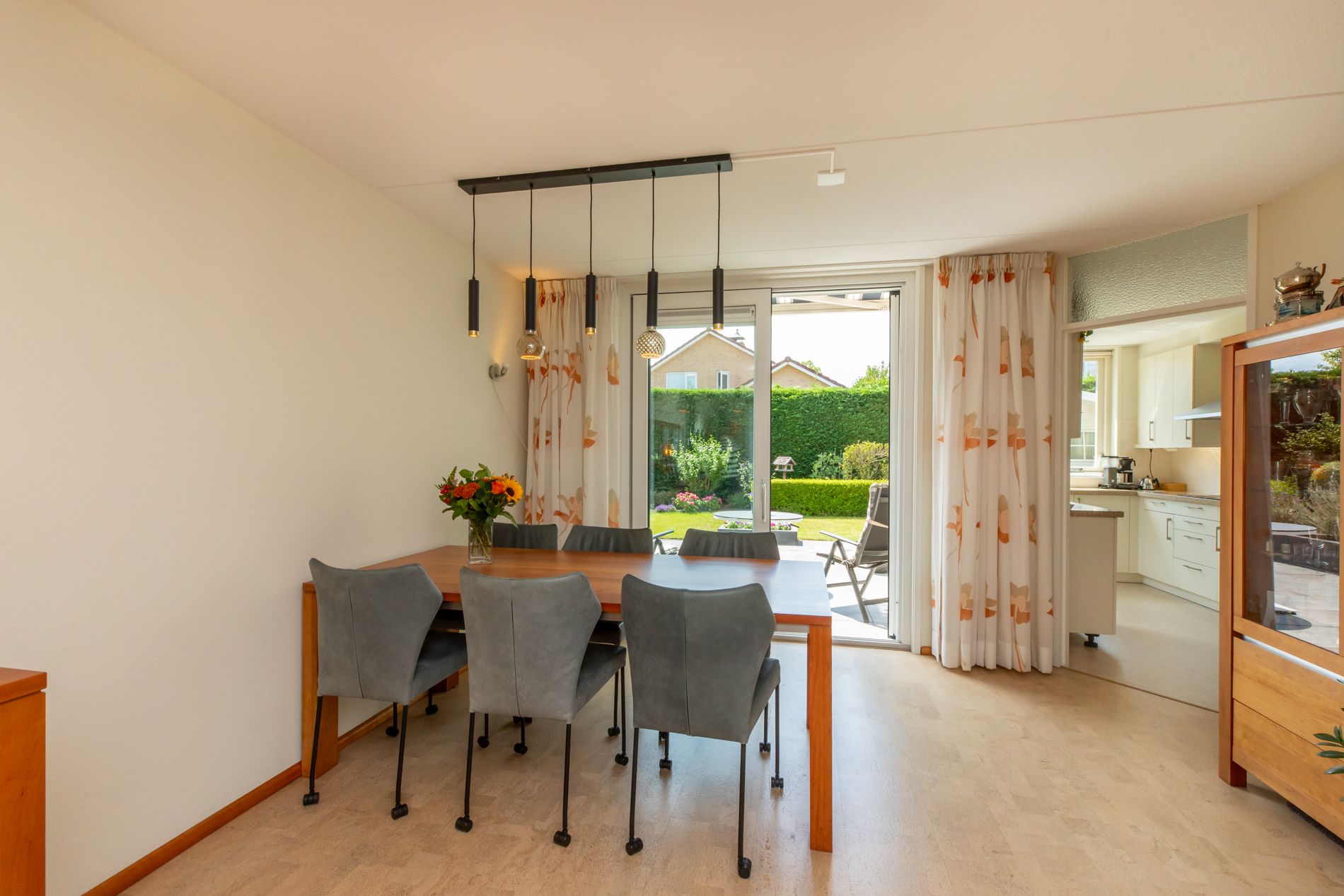 Foto 9 van H. Roland Holstlaan 56