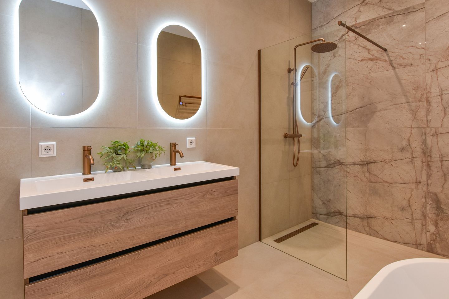 Photo 25 of Oranjelust 4