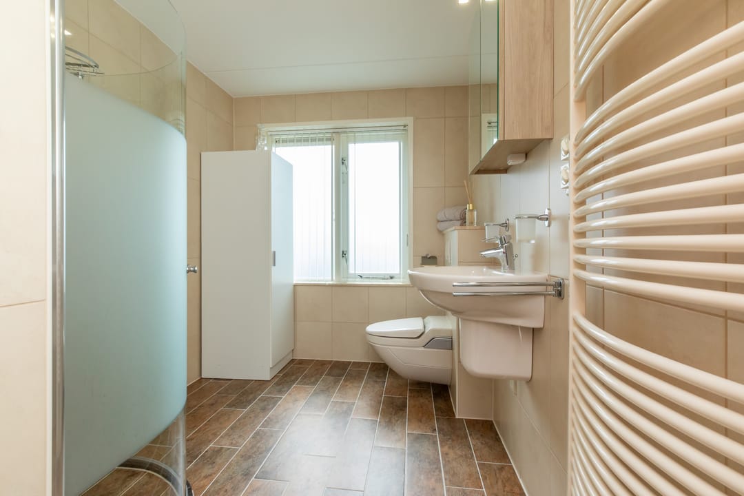 Foto 22 van H. Roland Holstlaan 56