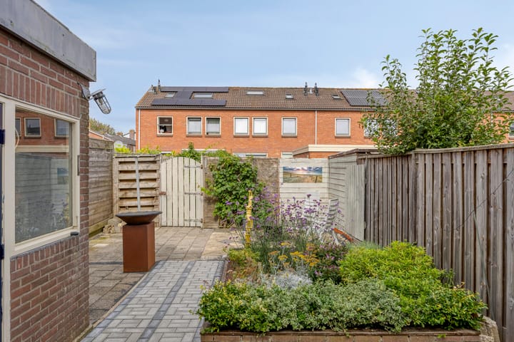 Foto 25 van Leeghwaterstraat 39