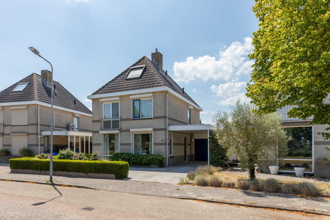 Foto 37 van H. Roland Holstlaan 56