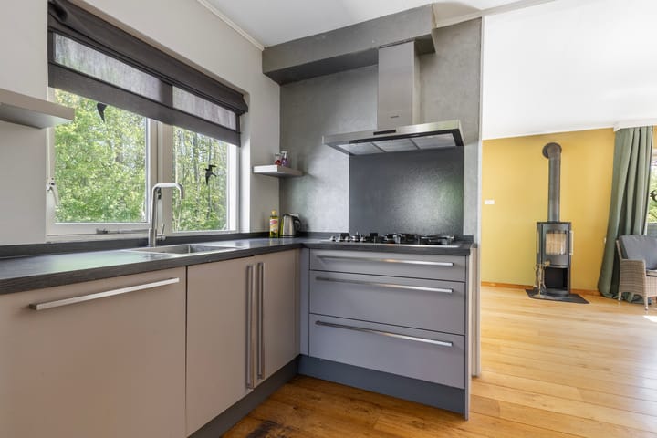 Photo 8 of de Kolk 12