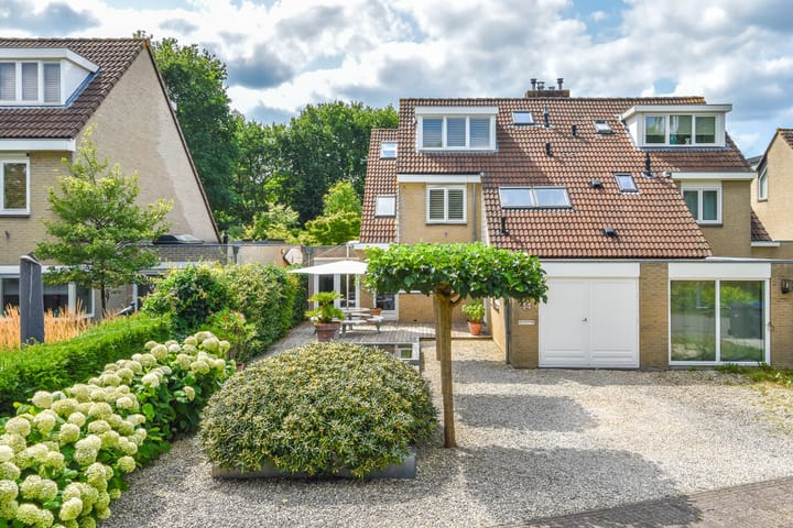 Foto 33 van Wijkplaats 14