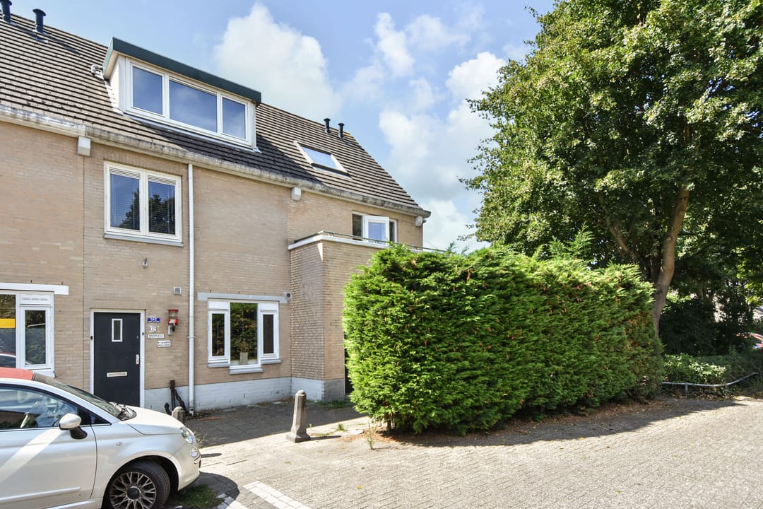 Photo 1 of Dr. R.J. Fruinstraat 34