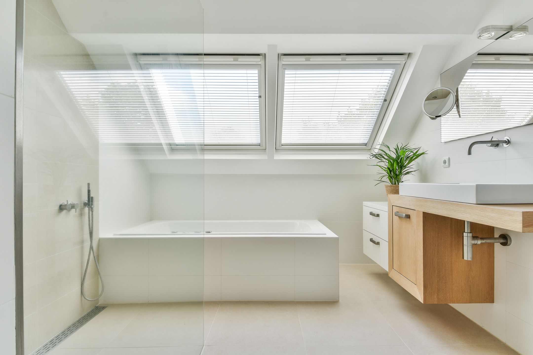 Foto 24 van Wijkplaats 14