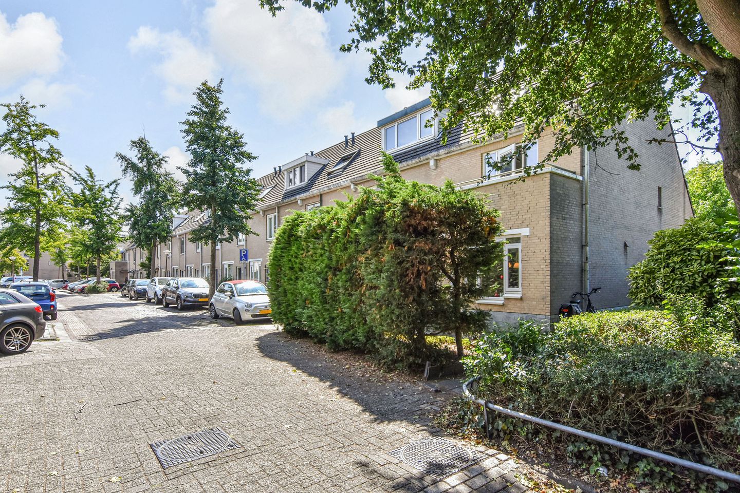 Photo 40 of Dr. R.J. Fruinstraat 34