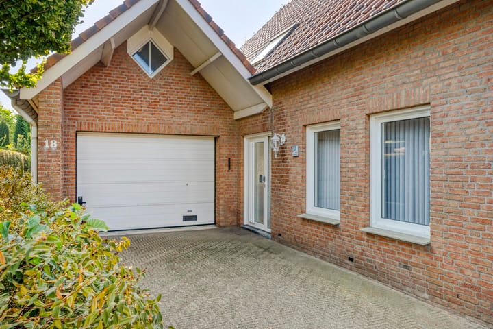 Photo 6 of De Kuiper 18