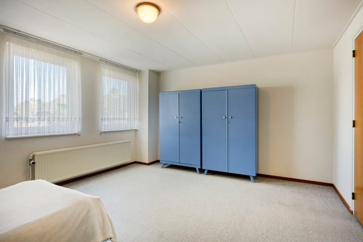 Photo 39 of De Kuiper 18