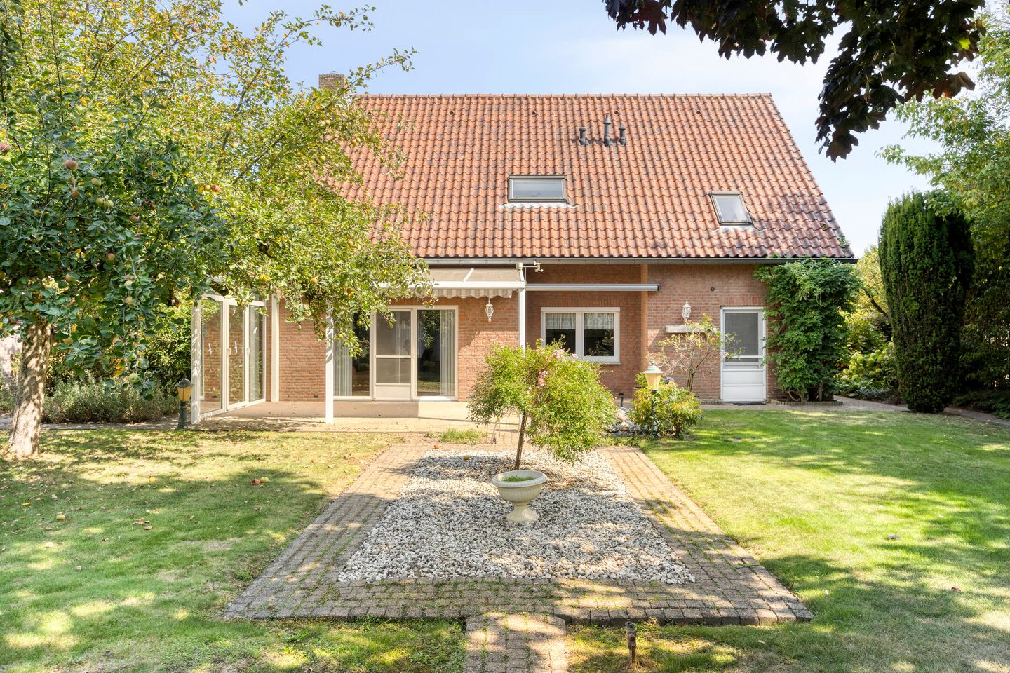 Photo 44 of De Kuiper 18