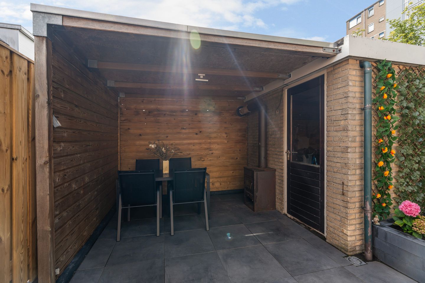 Foto 5 van Tomatenplein 4