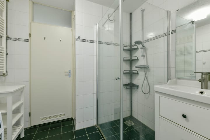 Photo 11 of Wethouder De Roosplein 164