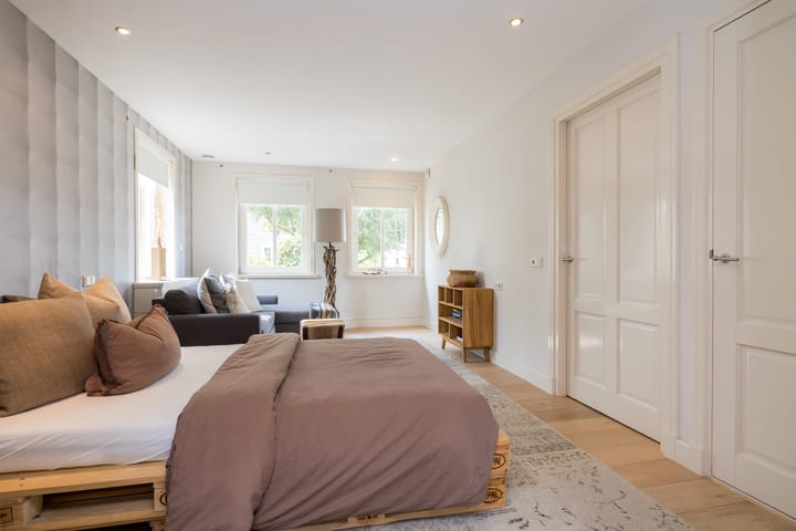 Foto 30 van Brand 16