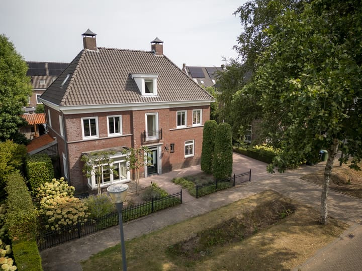 Foto 59 van Brand 16