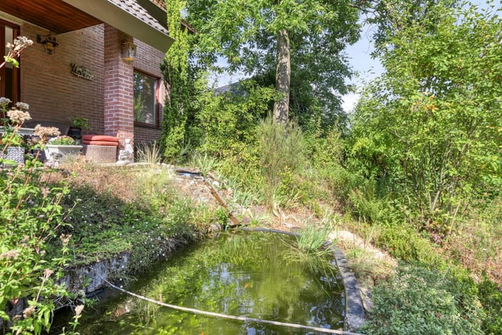 Foto 38 van Burg. Snijdersstraat 3