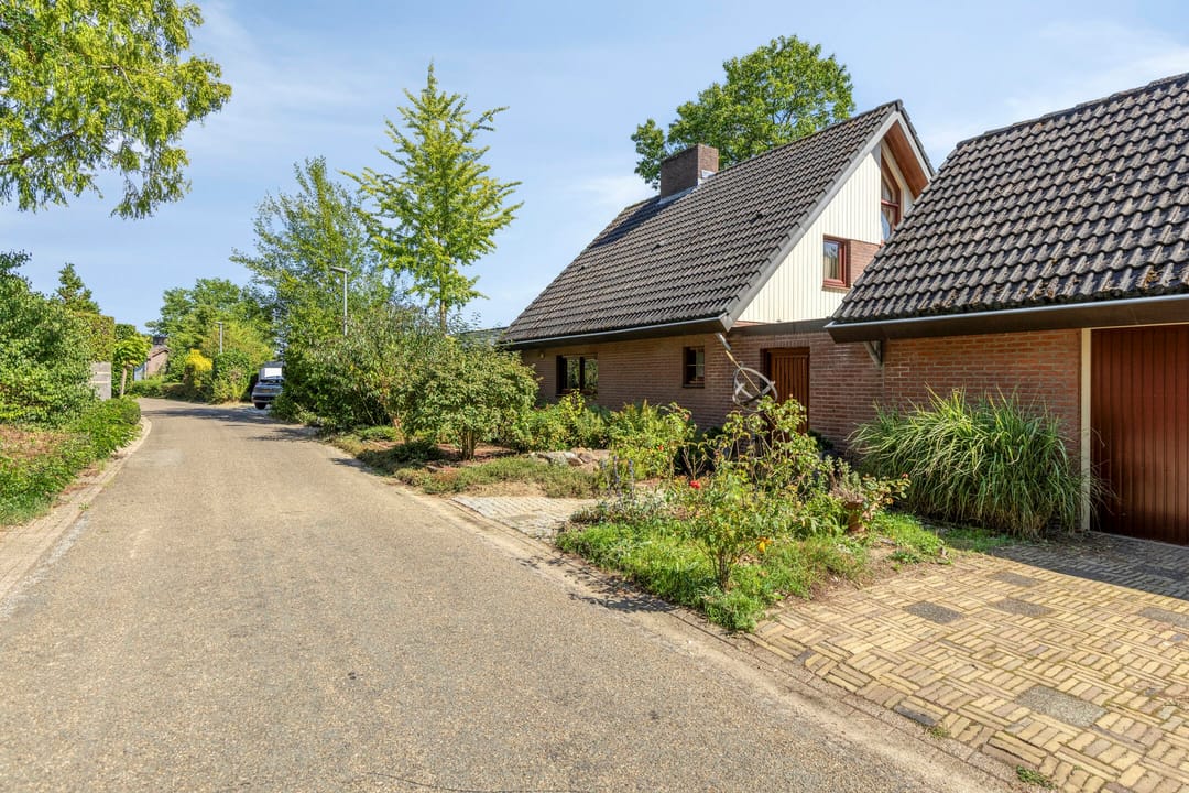 Foto 41 van Burg. Snijdersstraat 3