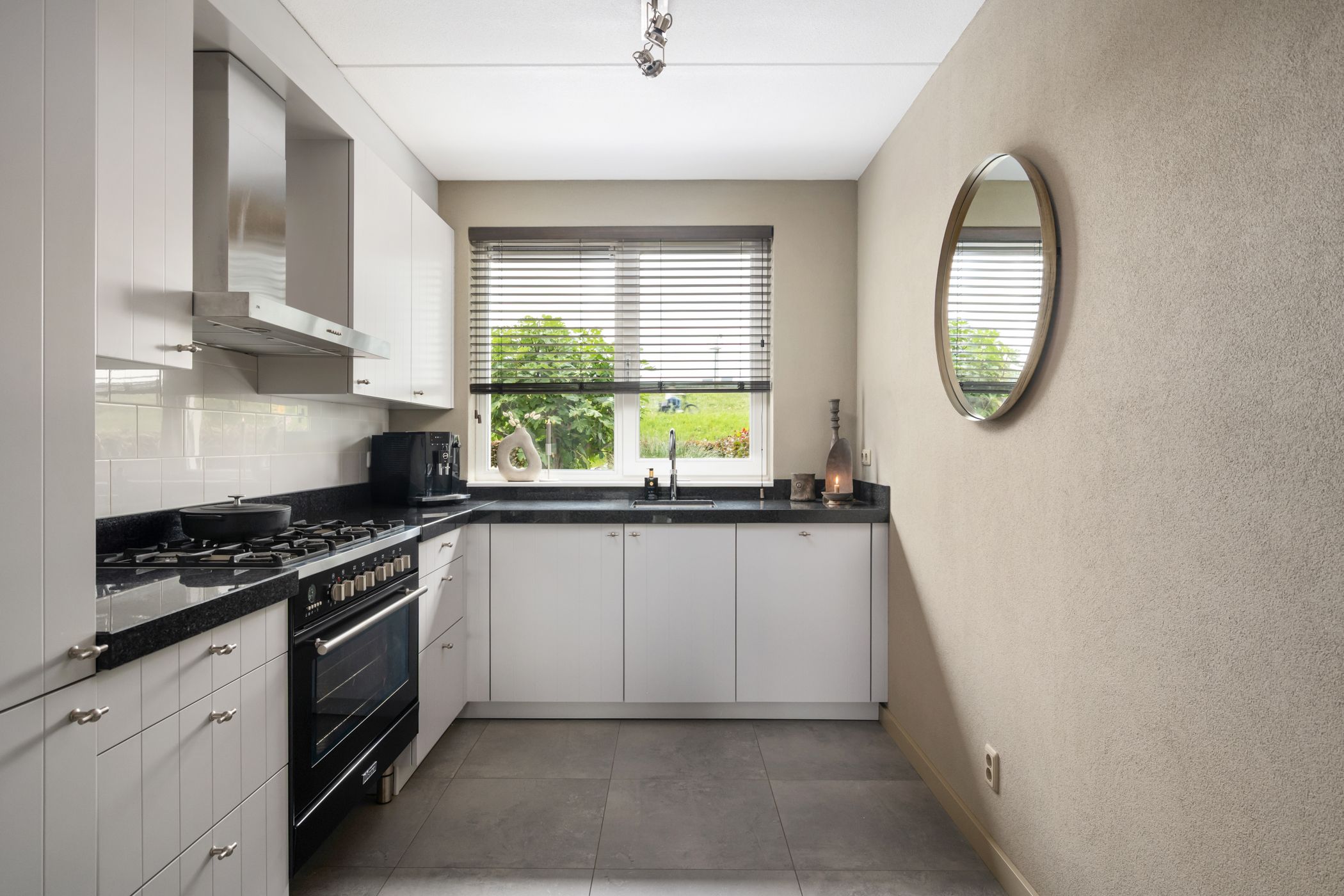 Foto 3 van Arent van Lierstraat 13-D