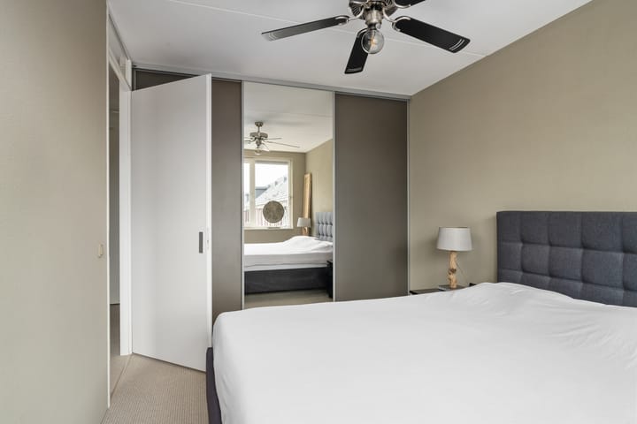 Foto 21 van Arent van Lierstraat 13-D