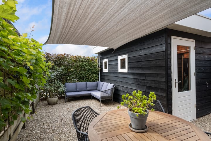 Foto 35 van Arent van Lierstraat 13-D