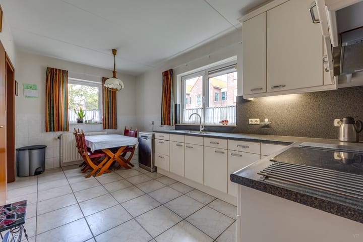 Foto 15 van Hoofdstraat 84