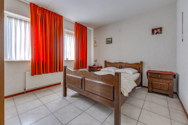 Foto 25 van Hoofdstraat 84