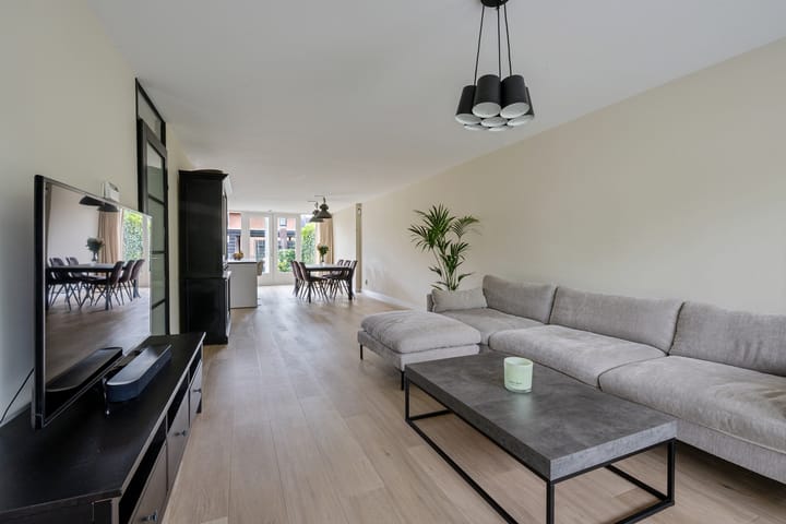 Foto 6 van Fonteinwater 87