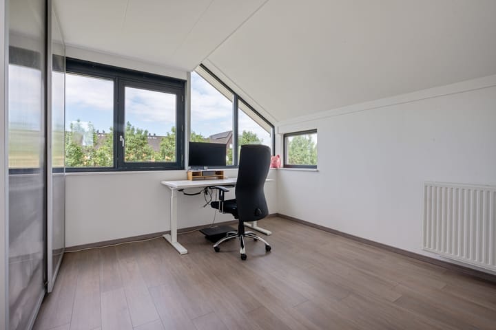 Foto 28 van Fonteinwater 87