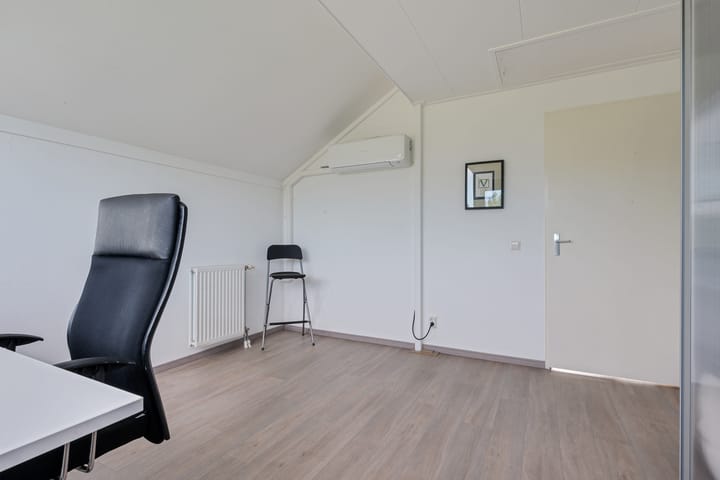 Foto 30 van Fonteinwater 87