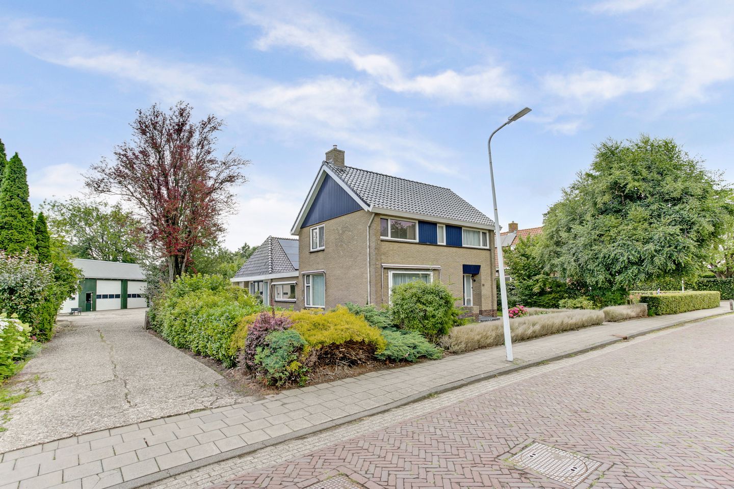 Bekijk foto 3 van Van der Brugghenstrjitte 32