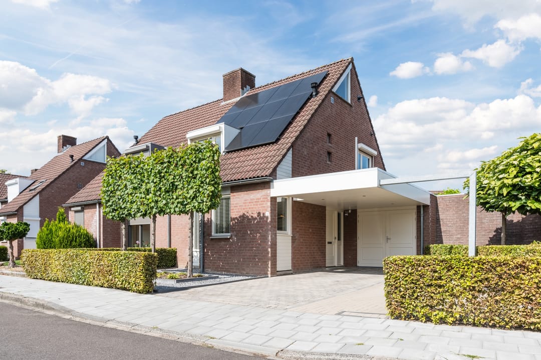 Foto 1 van Robert Schumansingel 6