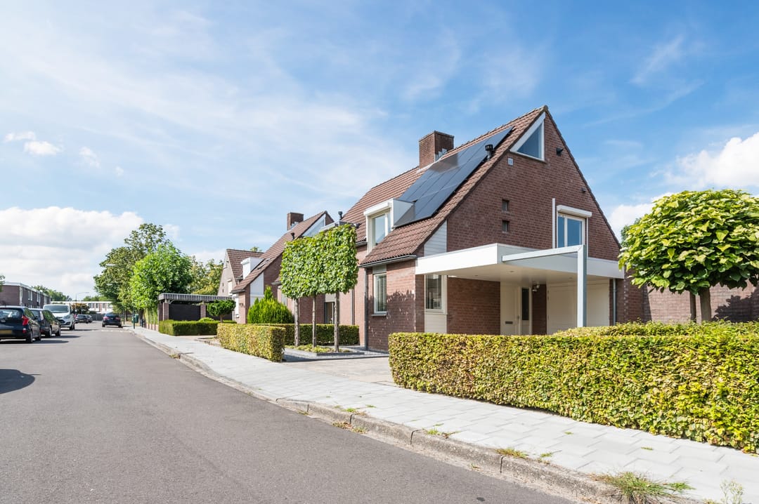 Foto 2 van Robert Schumansingel 6